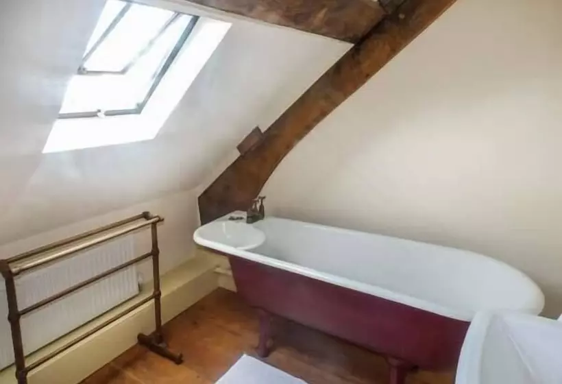 Tyn Llwyn