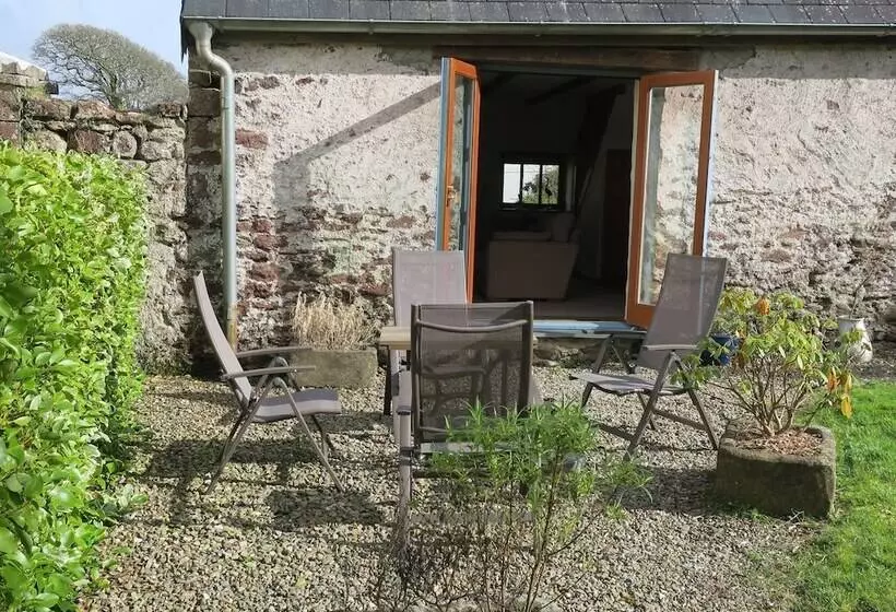 Swallows Cottage