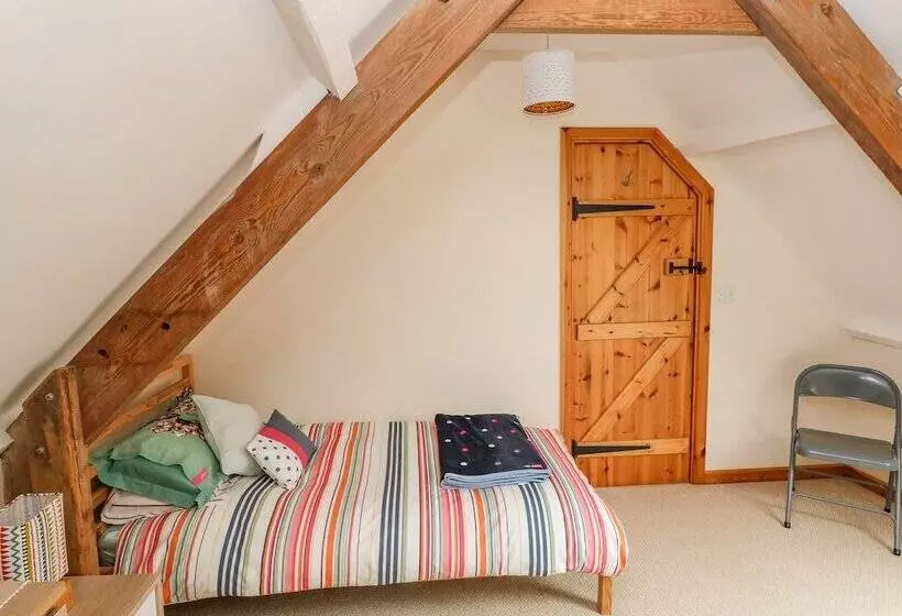 Swallows Cottage