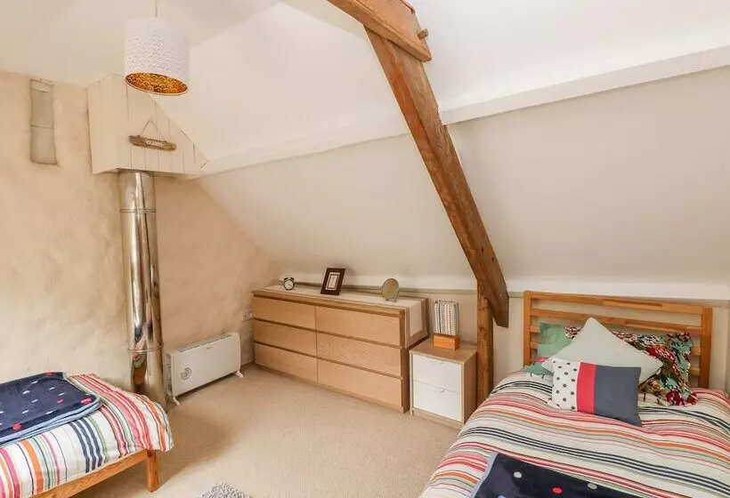 Swallows Cottage