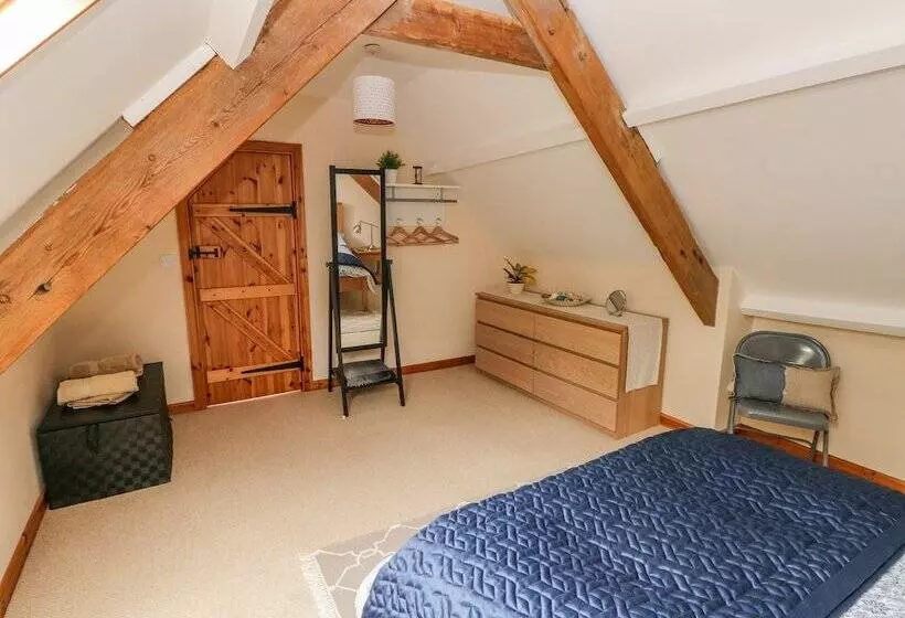 Swallows Cottage