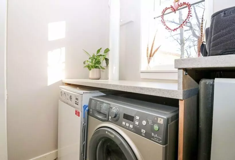 White Hillocks Cottage