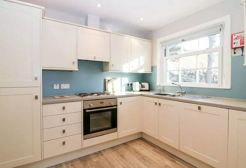 White Hillocks Cottage