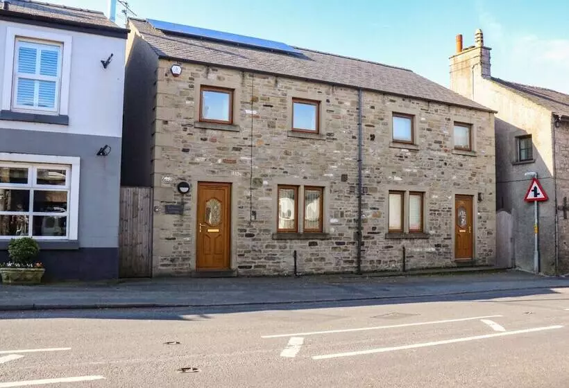 Bytheway Cottage