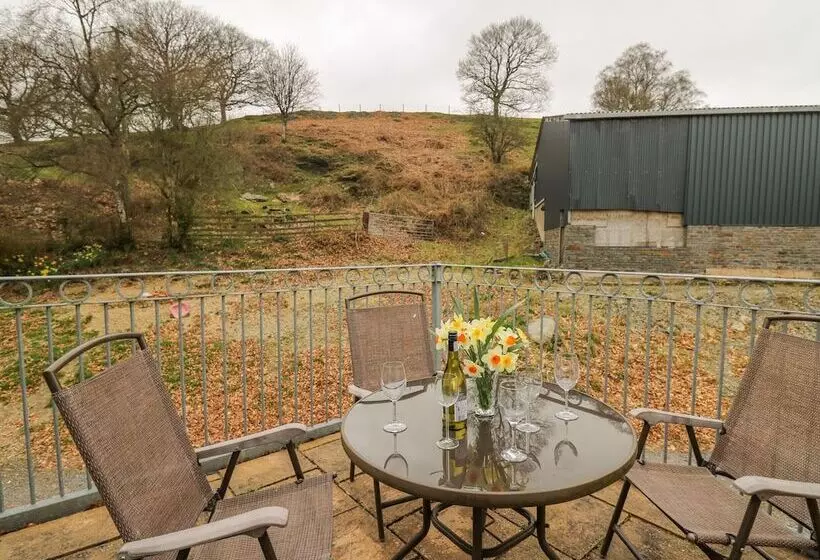 Cefn Cottage