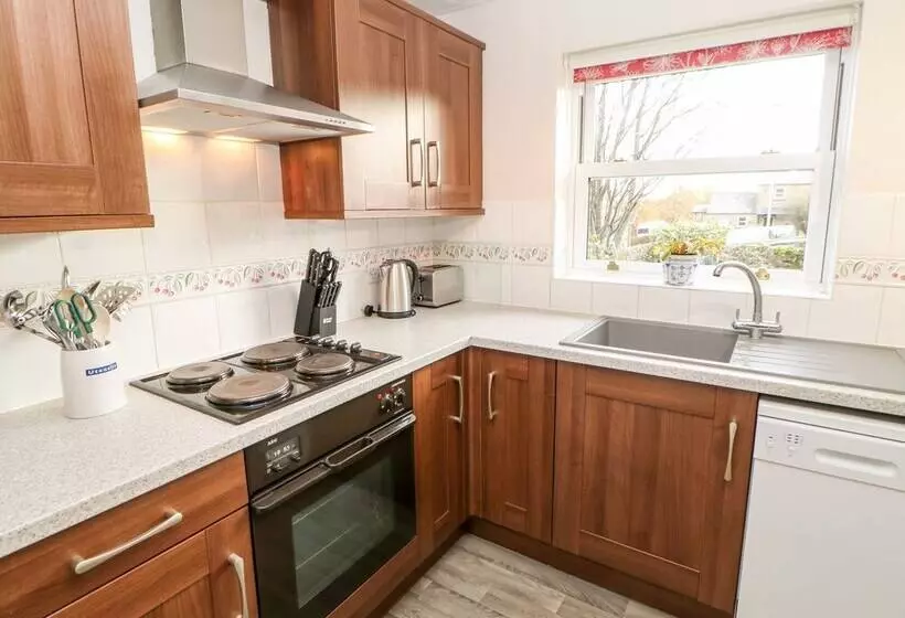 Cleeve Cottage