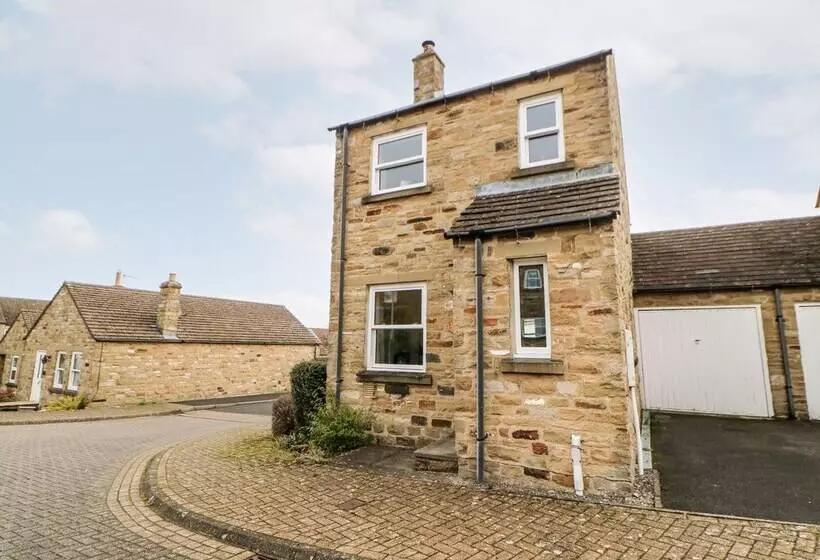 Cleeve Cottage