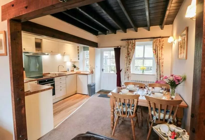 Ghyll Cottage