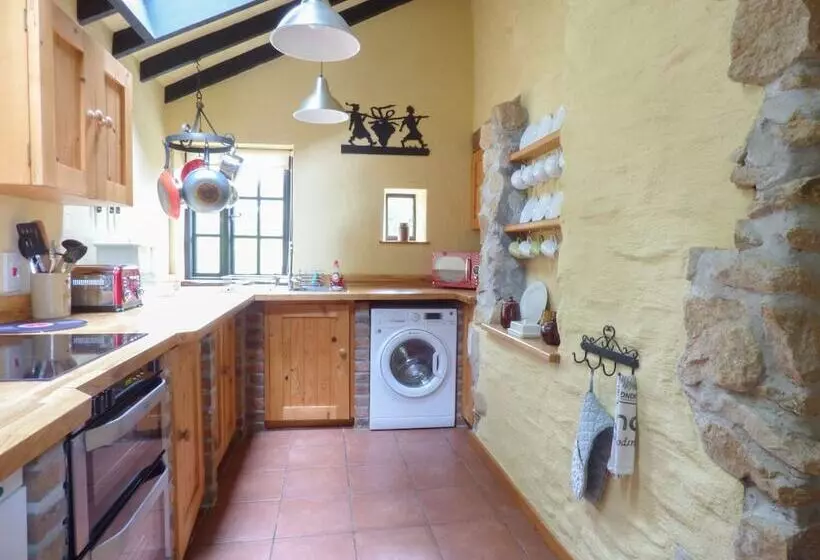 Old Winery Cottage