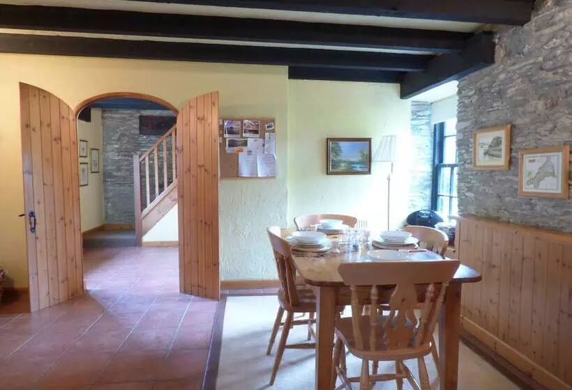 Old Winery Cottage