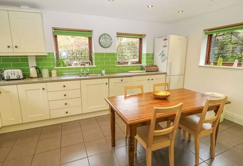 Salter Rake Gate Cottage