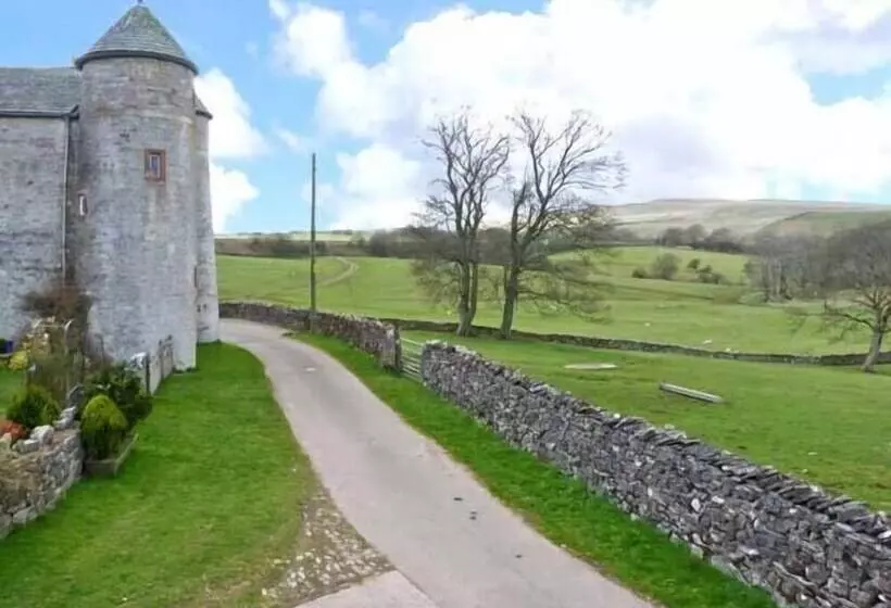Smardale Hall