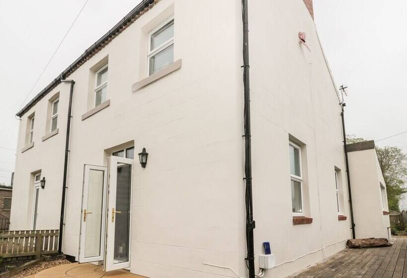 St Cuthbert's Cottage