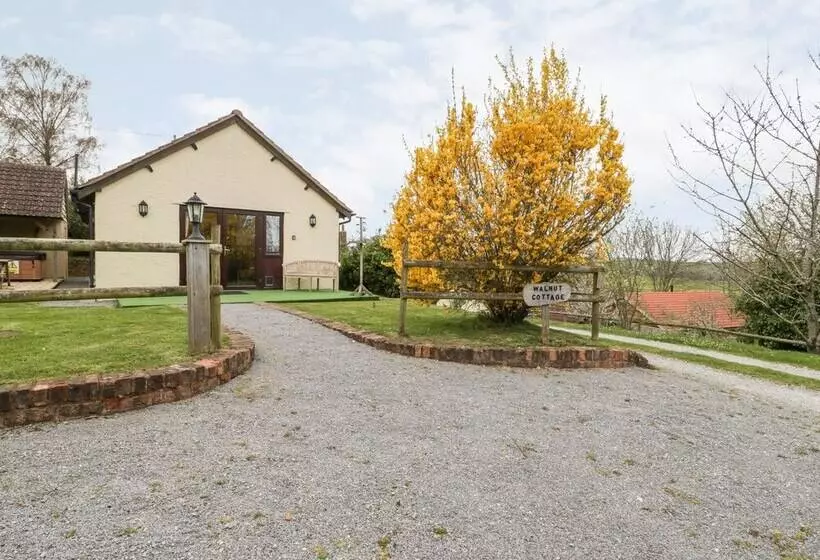 Walnut Cottage