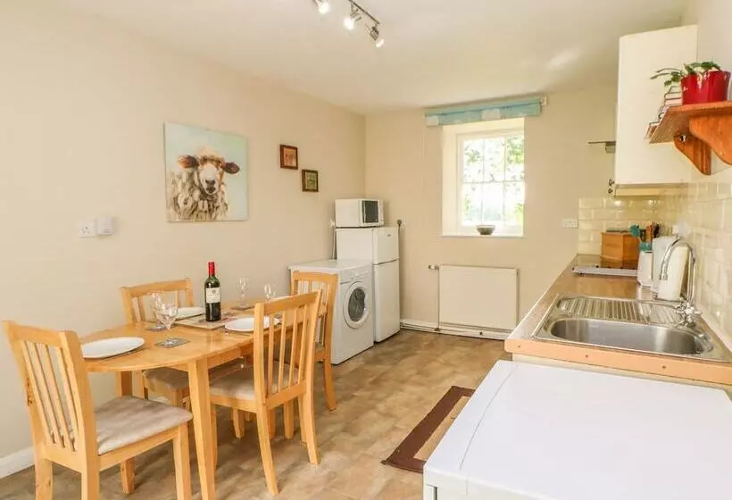 Wear View Cottage
