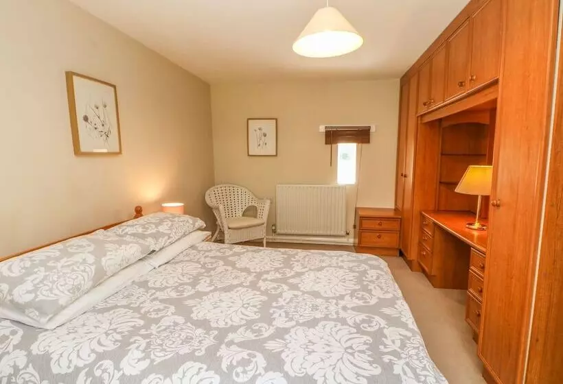 Wear View Cottage