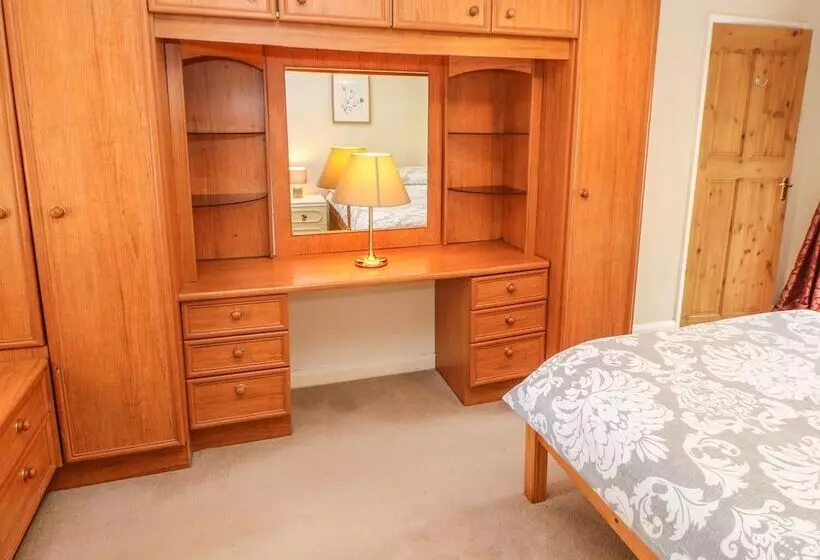 Wear View Cottage