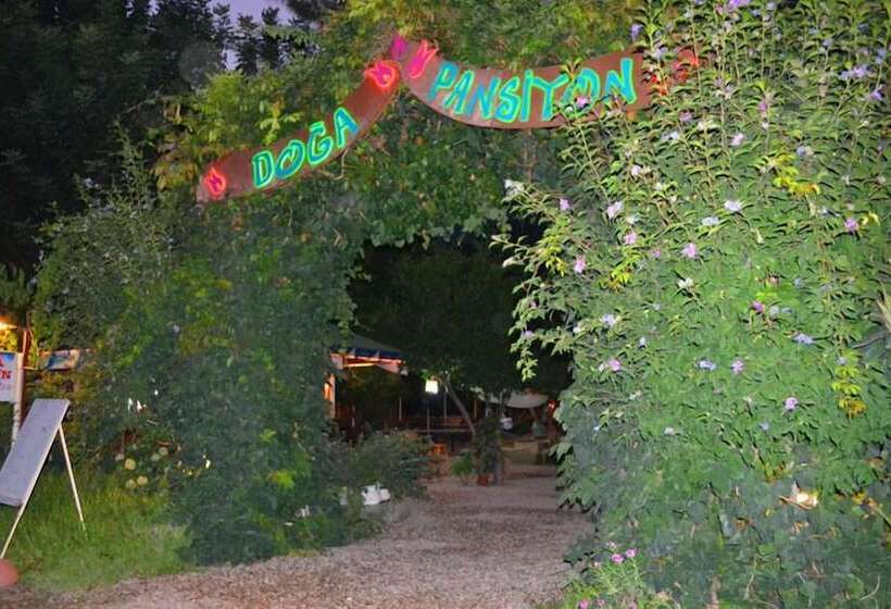 هاستل Olympos Doga Pansiyon