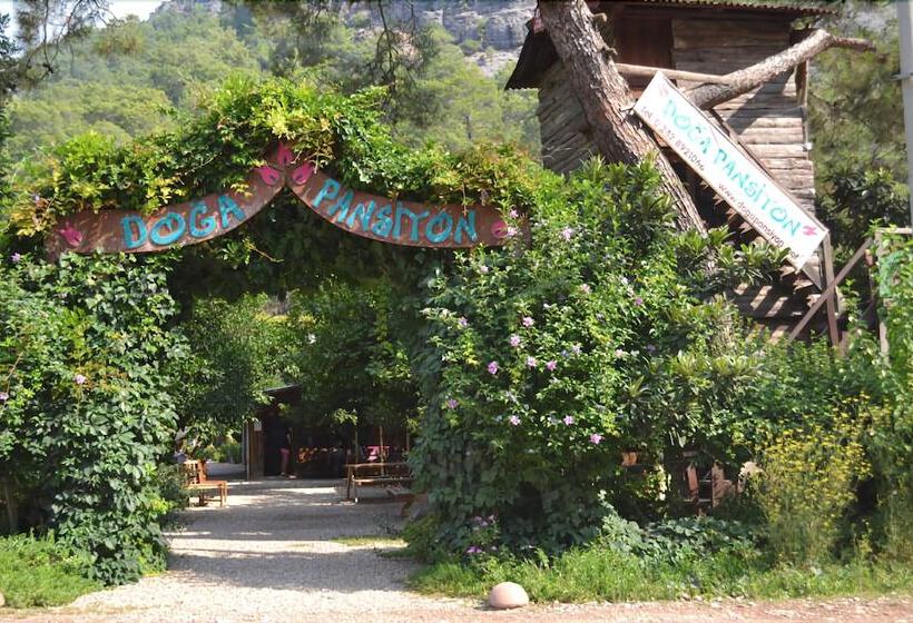 هاستل Olympos Doga Pansiyon