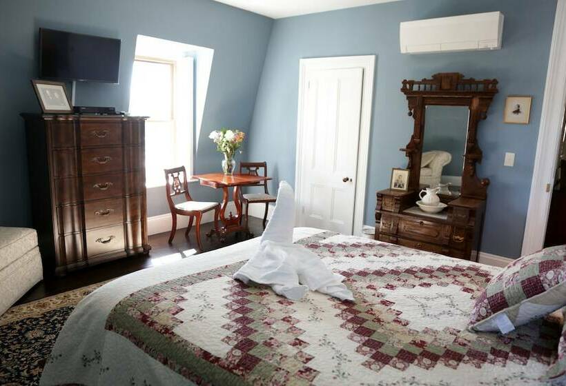 Hotelli Brinckerhoff Inn