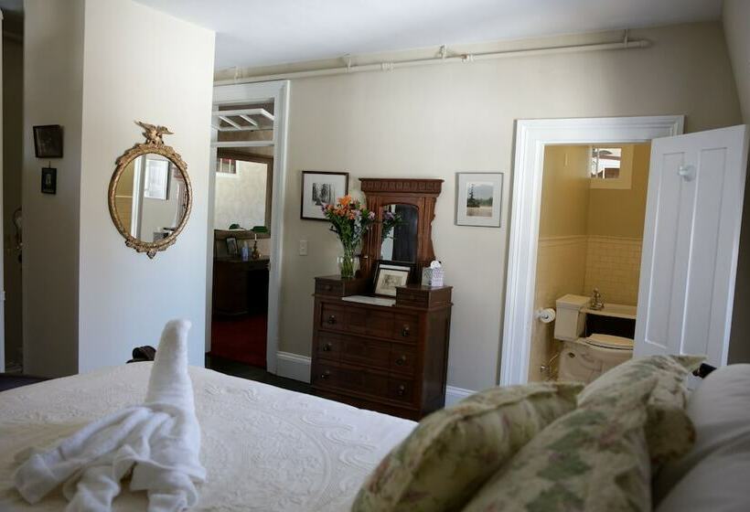 Hotelli Brinckerhoff Inn