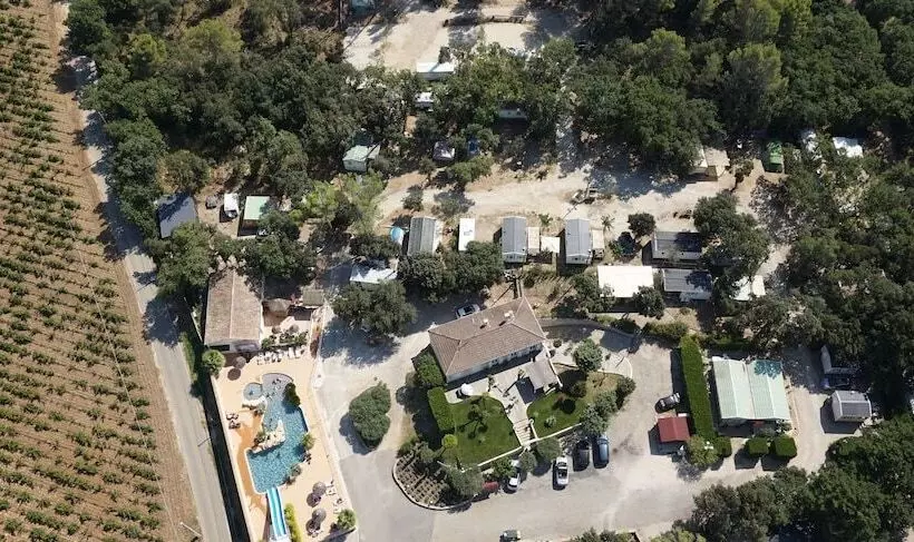 ホテル Camping La Montagne