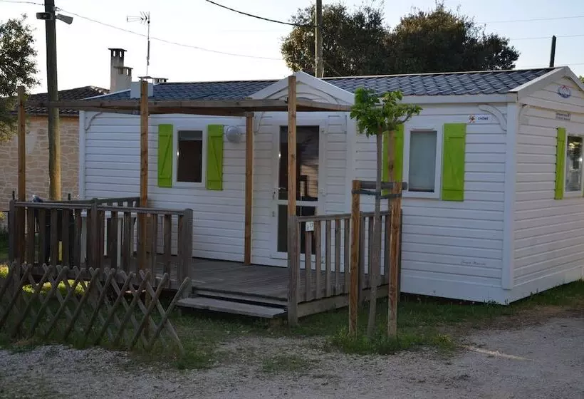 ホテル Camping La Montagne