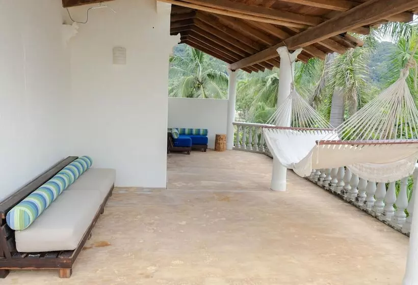 Hotelli Casa Manzanillo Boutique