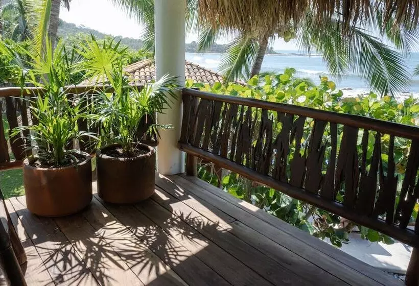 Hotelli Casa Manzanillo Boutique