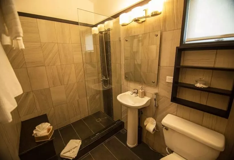 هتل Colibri Boutique