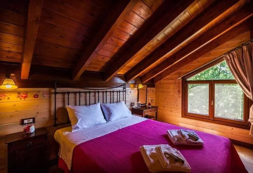 ホテル Efharis Filoxenon