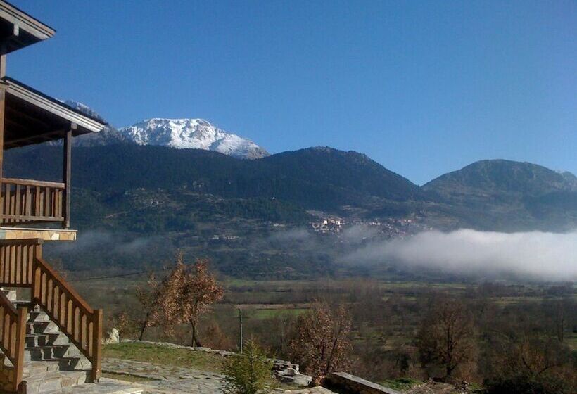 فندق Efharis Filoxenon