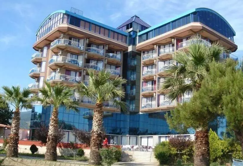 ホテル Erdek Helin