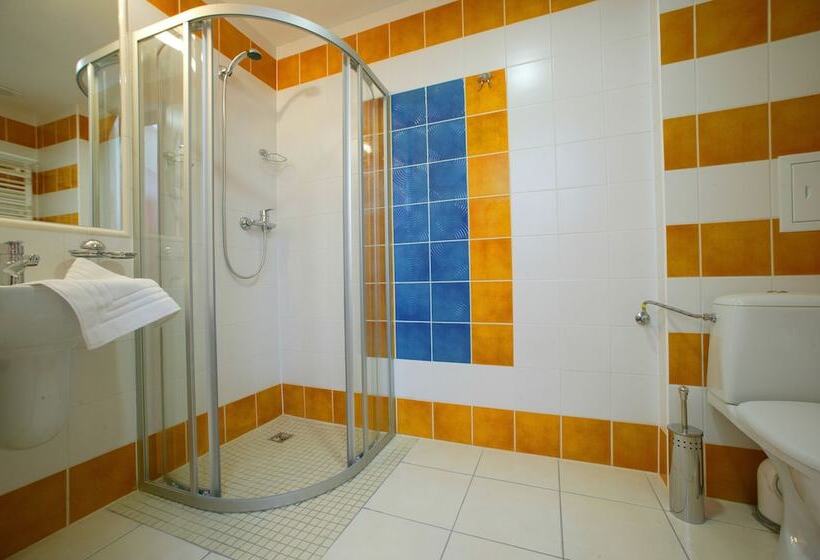 בית מלון כפרי Gold