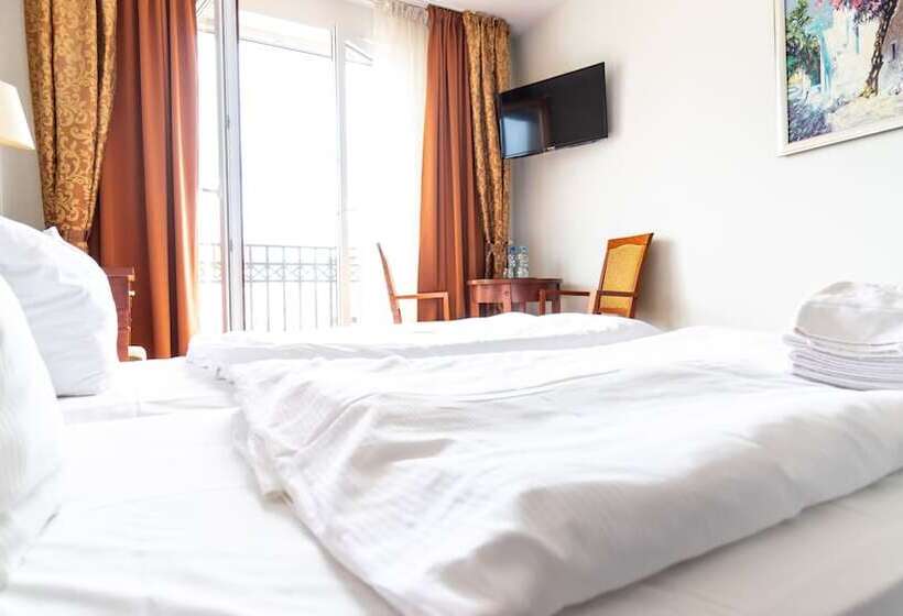 בית מלון כפרי Gold