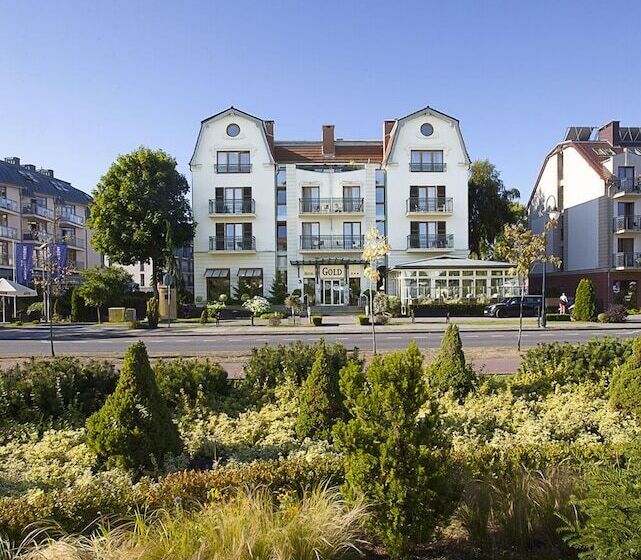 בית מלון כפרי Gold