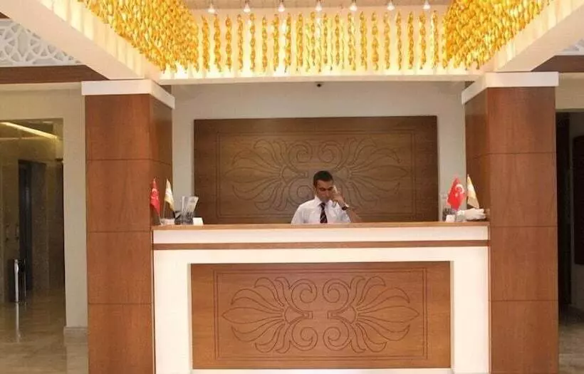 هتل Grand Aras