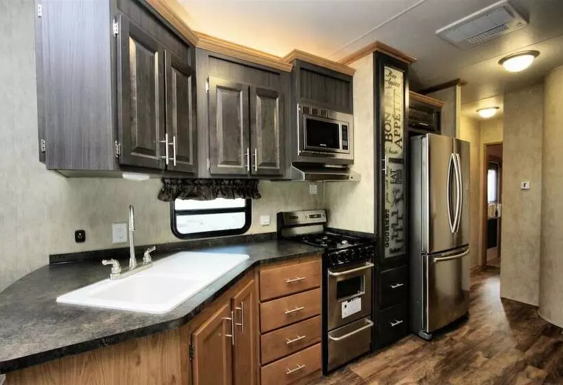 Hotelli Homosassa River Rv Resort