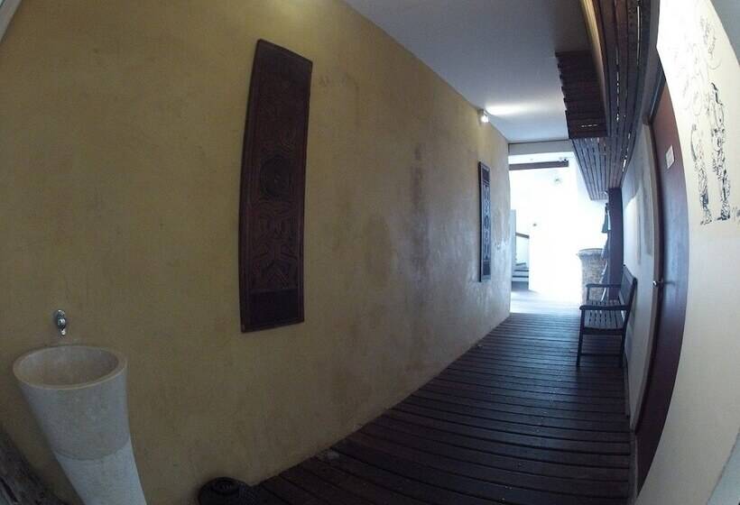 酒店 Hôtel Le Dronmi