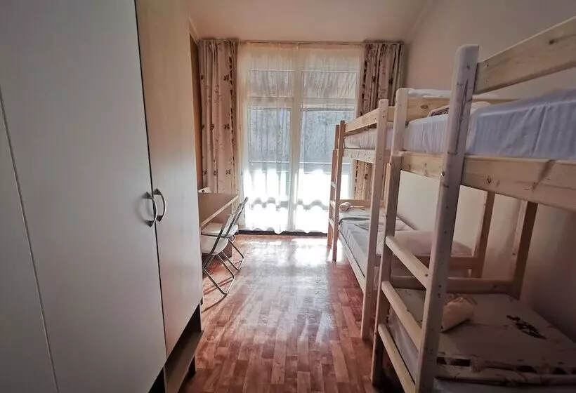 Hotelli Pansionat Yuzhniy