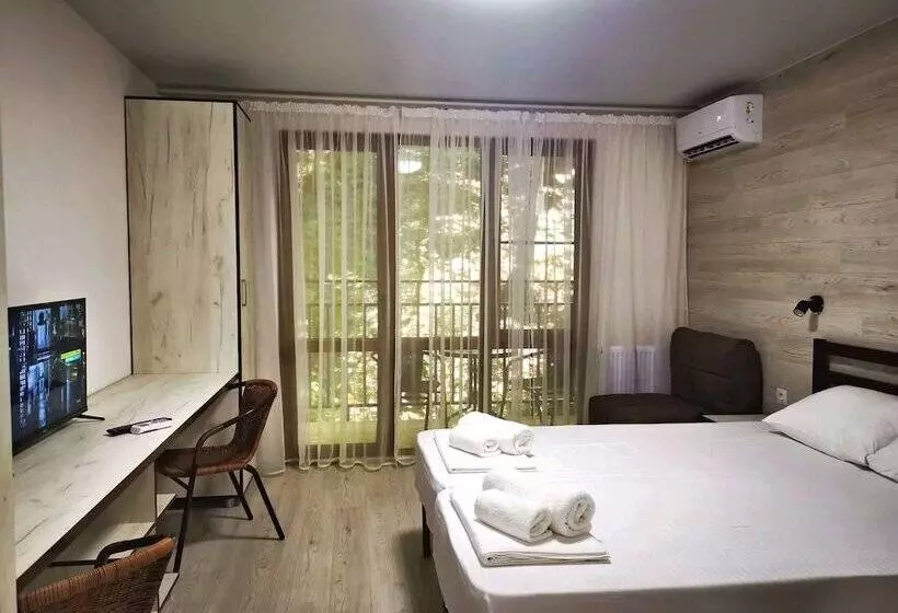 Hotelli Pansionat Yuzhniy