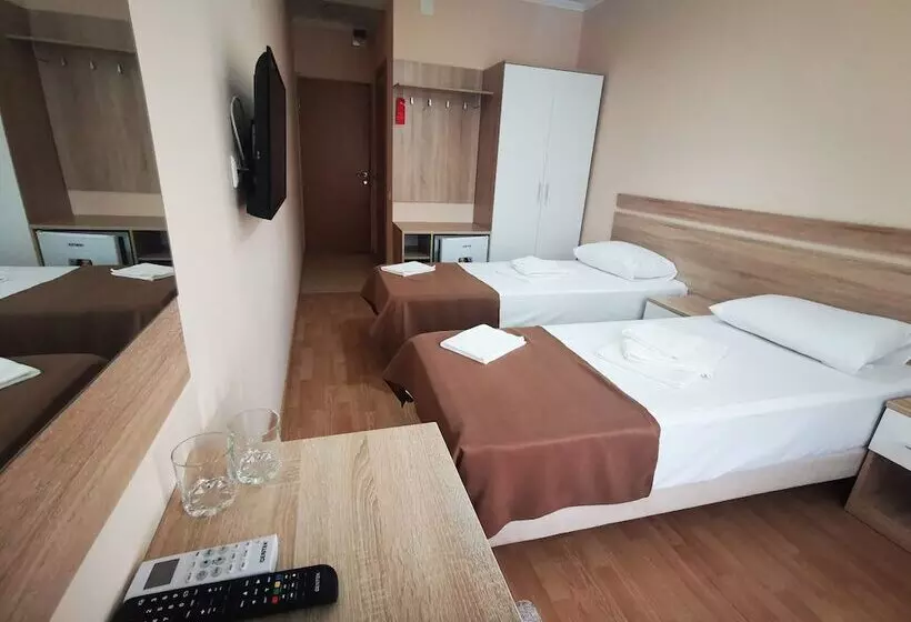 Hotelli Pansionat Yuzhniy