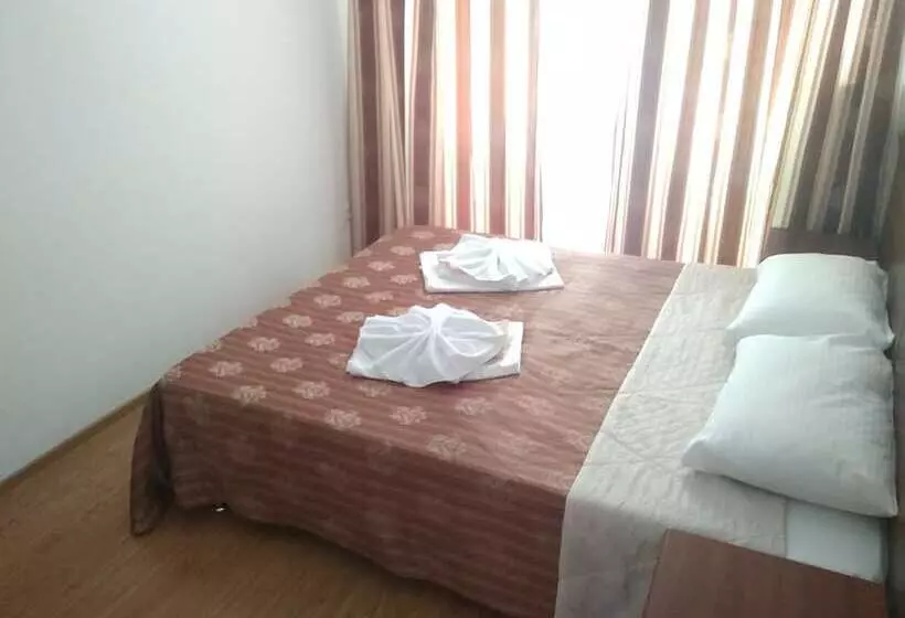 Hotelli Pansionat Yuzhniy