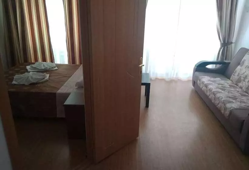 Hotelli Pansionat Yuzhniy