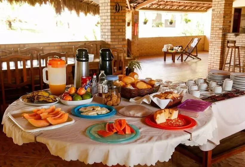 Hotelli Pousada Oceania