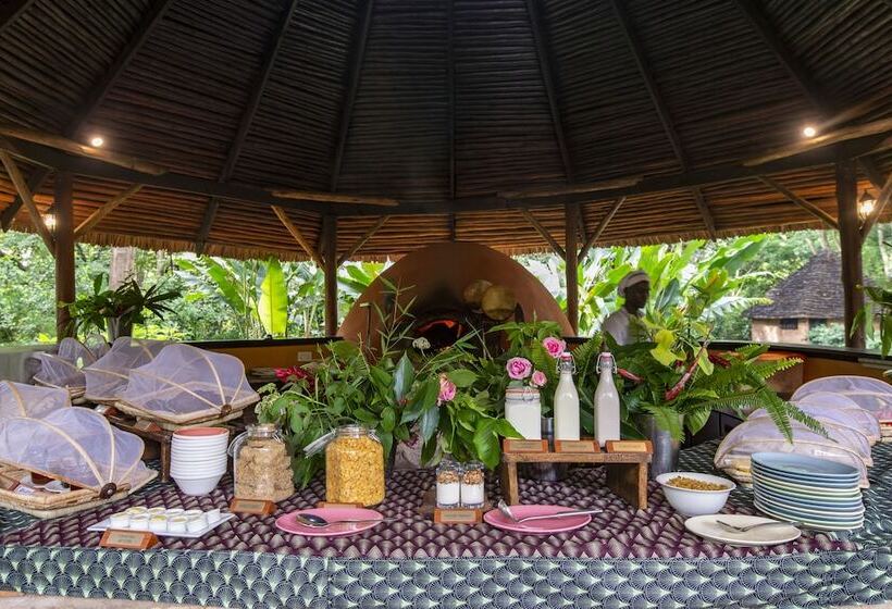 בית מלון כפרי Rivertrees Country Inn