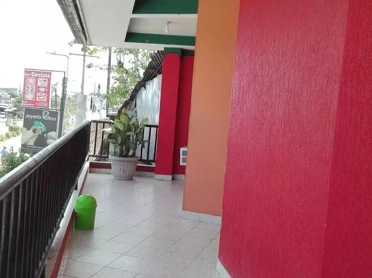 La Frontera Hostel