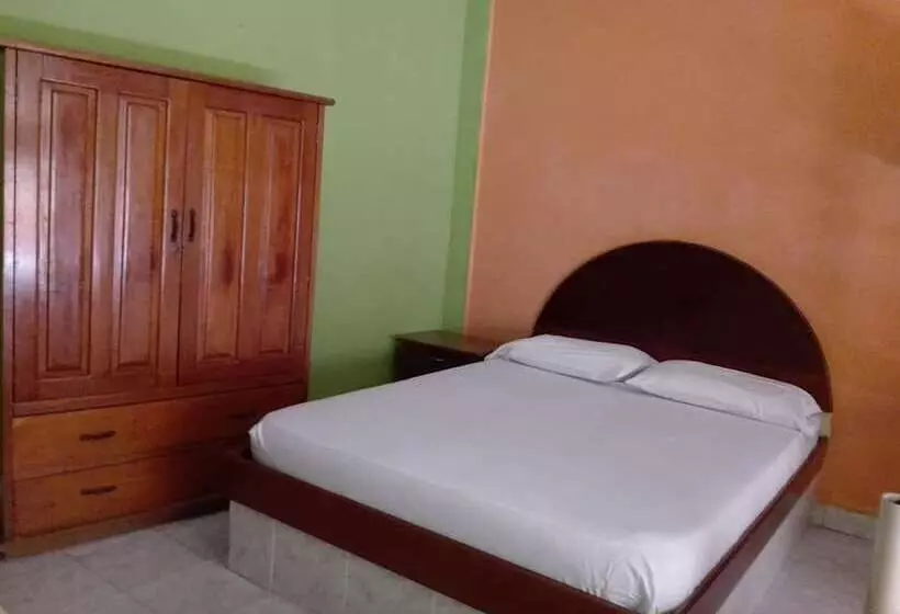 La Frontera Hostel