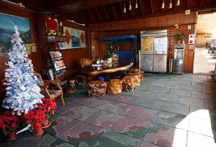 Lakeside B&b