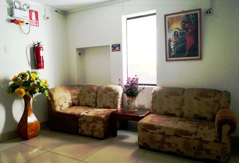 Las Vegas Hotel Huaraz